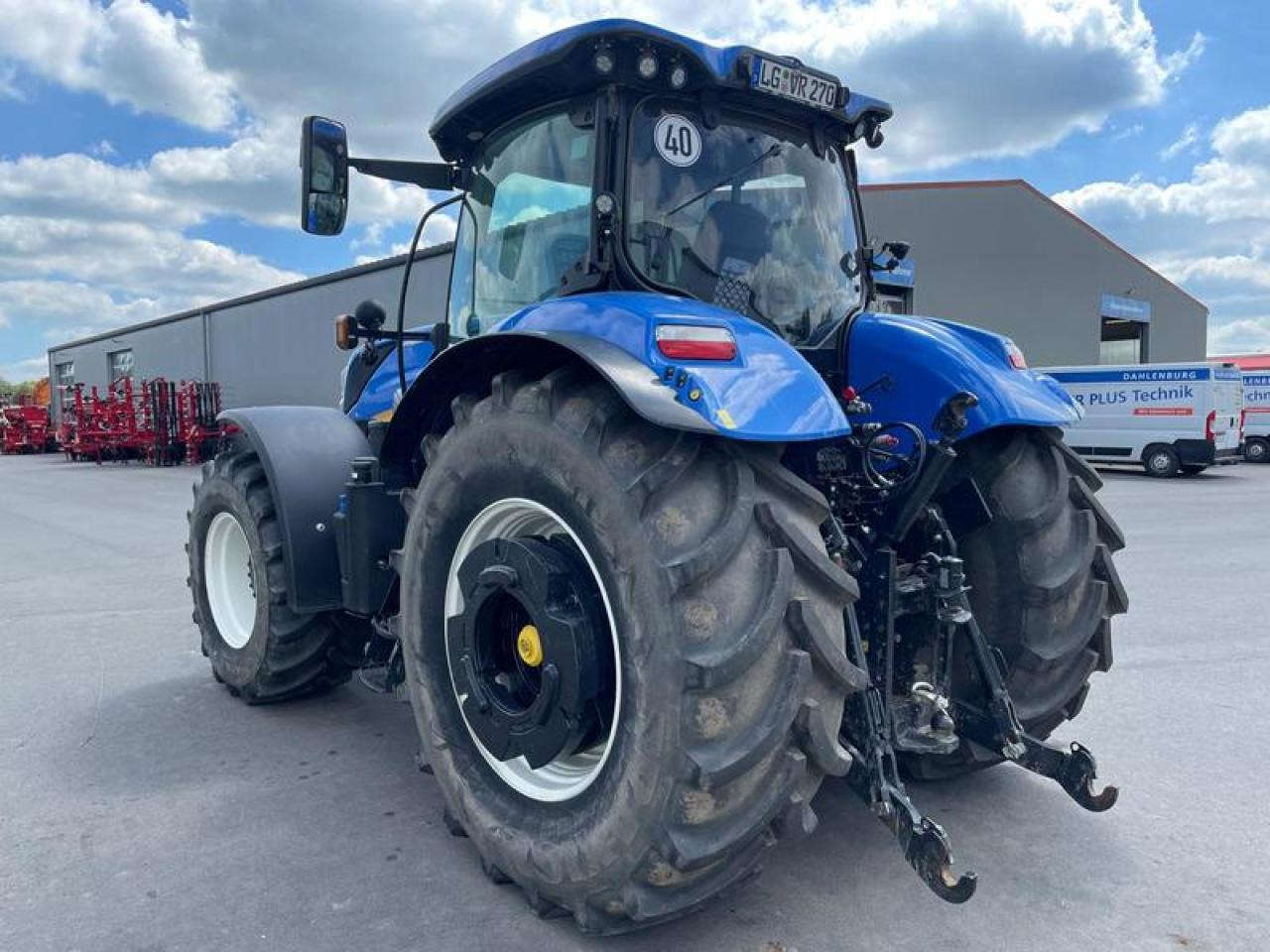 New Holland T 7.270 AUTOCOMMAND AKTION - Traktor: foto 3 New Holland T 7.270 AUTOCOMMAND AKTION - Traktor: foto 3