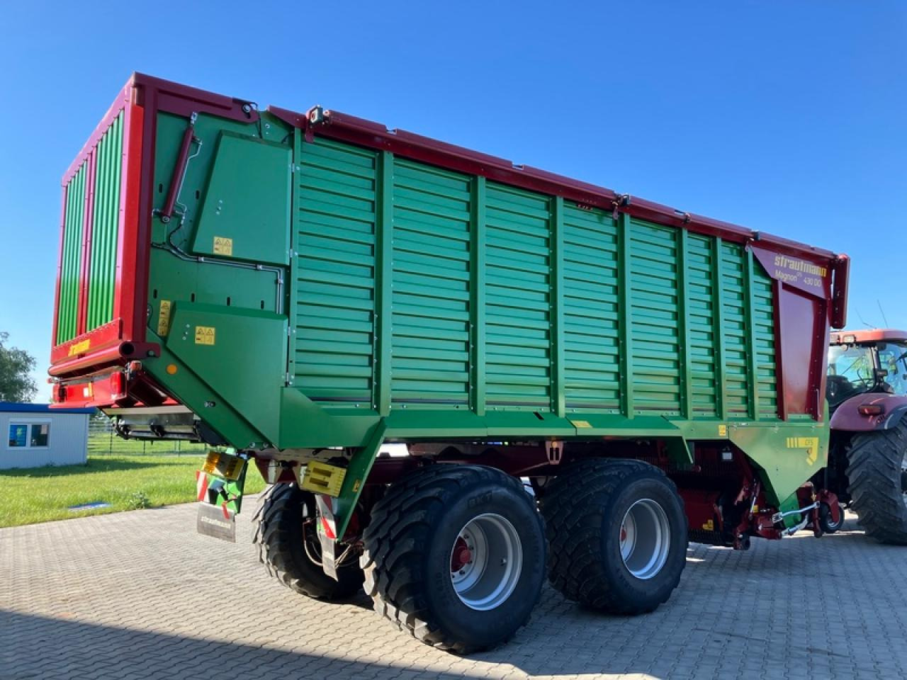 Strautmann MAGNON CFS - Vagon vetëngarkues: foto 4 Strautmann MAGNON CFS - Vagon vetëngarkues: foto 4