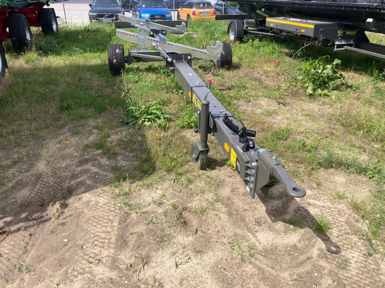 ZIEGLER SCHNEIDWERKSWAGEN AKTION - Koka e autokombajnës: foto 1 ZIEGLER SCHNEIDWERKSWAGEN AKTION - Koka e autokombajnës: foto 1