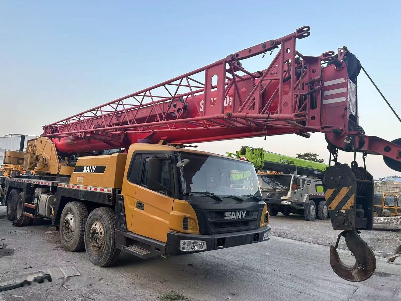 Palfinger Sany Used STC550 Truck Mounted Crane China 50 Ton 100 Ton Capacities - Autovinç: foto 4 Palfinger Sany Used STC550 Truck Mounted Crane China 50 Ton 100 Ton Capacities - Autovinç: foto 4