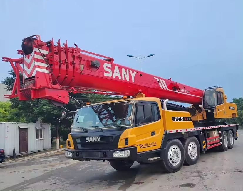 Sany  - Autovinç: foto 1 Sany  - Autovinç: foto 1