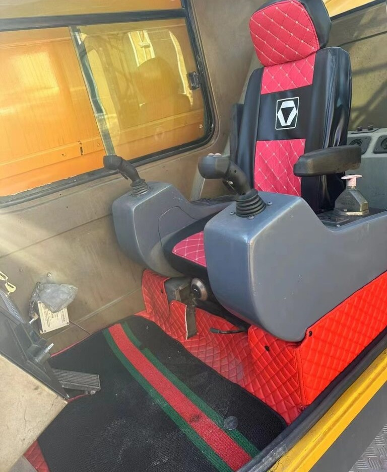 XCMG QY25K QY30K QY70K QY70KC truck crane - Autovinç: foto 5 XCMG QY25K QY30K QY70K QY70KC truck crane - Autovinç: foto 5