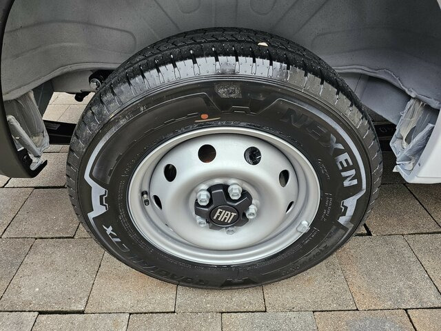 Furgon i ri FIAT Ducato 35 140 L2H2 Klima Temp 260° Kamera PDC...: foto 21