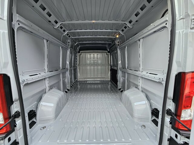 Furgon i ri FIAT Ducato 35 L3H2 180 Automatik 13m³ Serie 10 9.2: foto 27