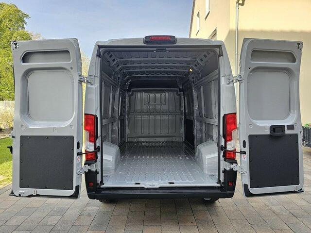Furgon i ri FIAT Ducato 35 L3H2 180 Automatik 13m³ Serie 10 9.2: foto 26