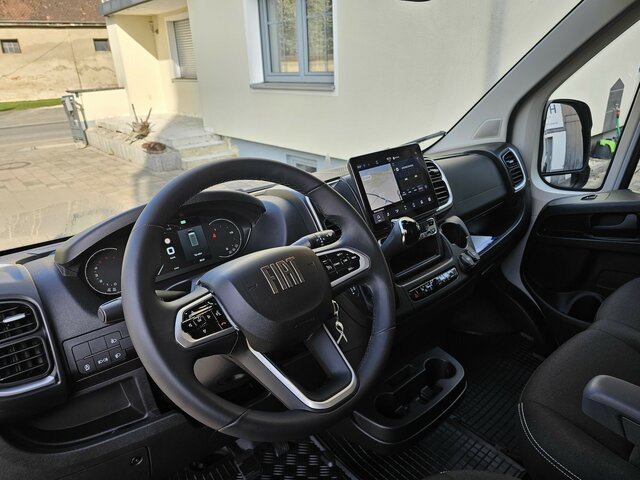 FIAT Ducato 35 L3H2 180 Automatik 13m³ Serie 10 9.2 - Furgon: foto 3 FIAT Ducato 35 L3H2 180 Automatik 13m³ Serie 10 9.2 - Furgon: foto 3