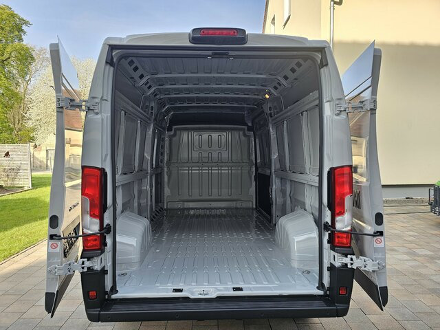 Furgon i ri FIAT Ducato 35 L3H2 180 Automatik 13m³ Serie 10 9.2: foto 37
