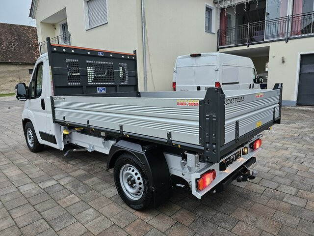 FIAT Ducato L2 MAXI 180 Dreiseitenkipper AHK Kamera... - Kamioni: foto 5 FIAT Ducato L2 MAXI 180 Dreiseitenkipper AHK Kamera... - Kamioni: foto 5