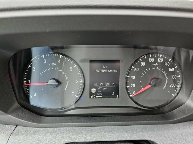 RENAULT Master L2H2 170 Neues Modell 10'' Navi Kamera - Furgon: foto 4 RENAULT Master L2H2 170 Neues Modell 10'' Navi Kamera - Furgon: foto 4