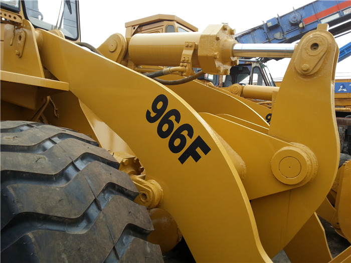 CAT 966F - Fadrom me goma: foto 4 CAT 966F - Fadrom me goma: foto 4