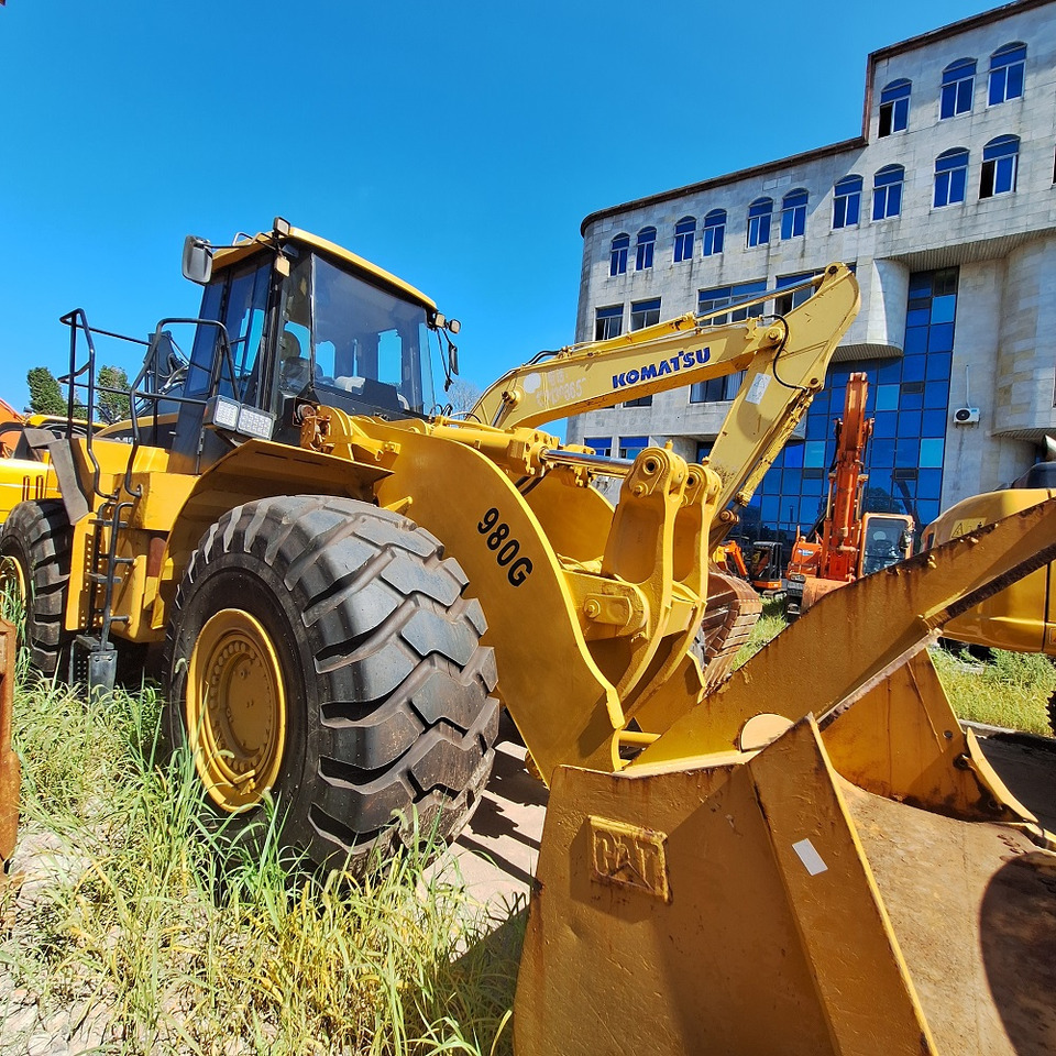 CAT 980G - Fadrom me goma: foto 4 CAT 980G - Fadrom me goma: foto 4