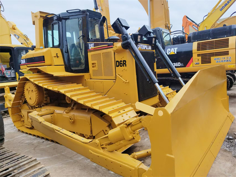 CAT D6R Bulldozer - Buldozer: foto 4 CAT D6R Bulldozer - Buldozer: foto 4