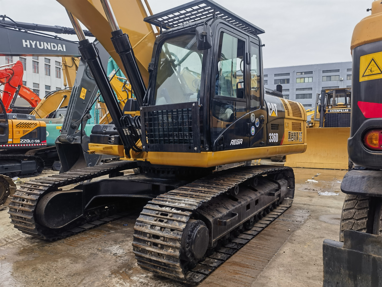 CATERPILLAR 336 D - Ekskavator me zinxhirë: foto 5 CATERPILLAR 336 D - Ekskavator me zinxhirë: foto 5