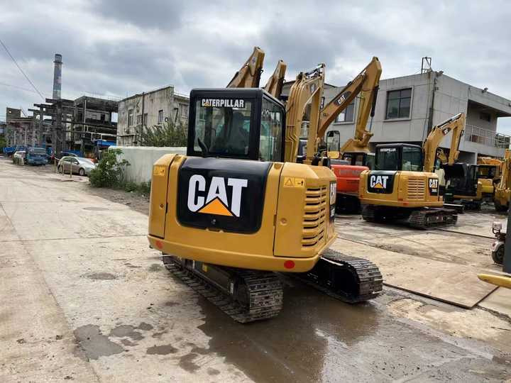 Good condition high quality original design second hand excavator CAT306E2 cat 305.5 hydraulic crawler digger for sale - Ekskavator me zinxhirë: foto 4 Good condition high quality original design second hand excavator CAT306E2 cat 305.5 hydraulic crawler digger for sale - Ekskavator me zinxhirë: foto 4