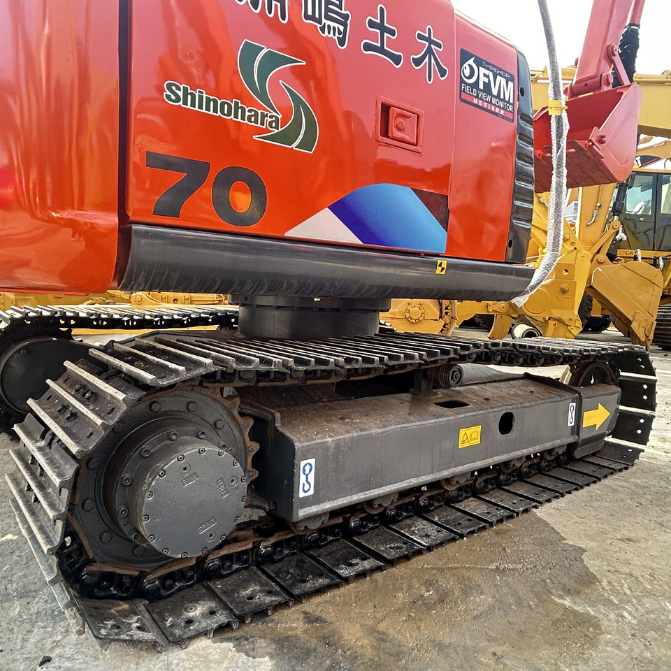 Hitachi ZX70 Excavator - Ekskavator me zinxhirë: foto 3 Hitachi ZX70 Excavator - Ekskavator me zinxhirë: foto 3