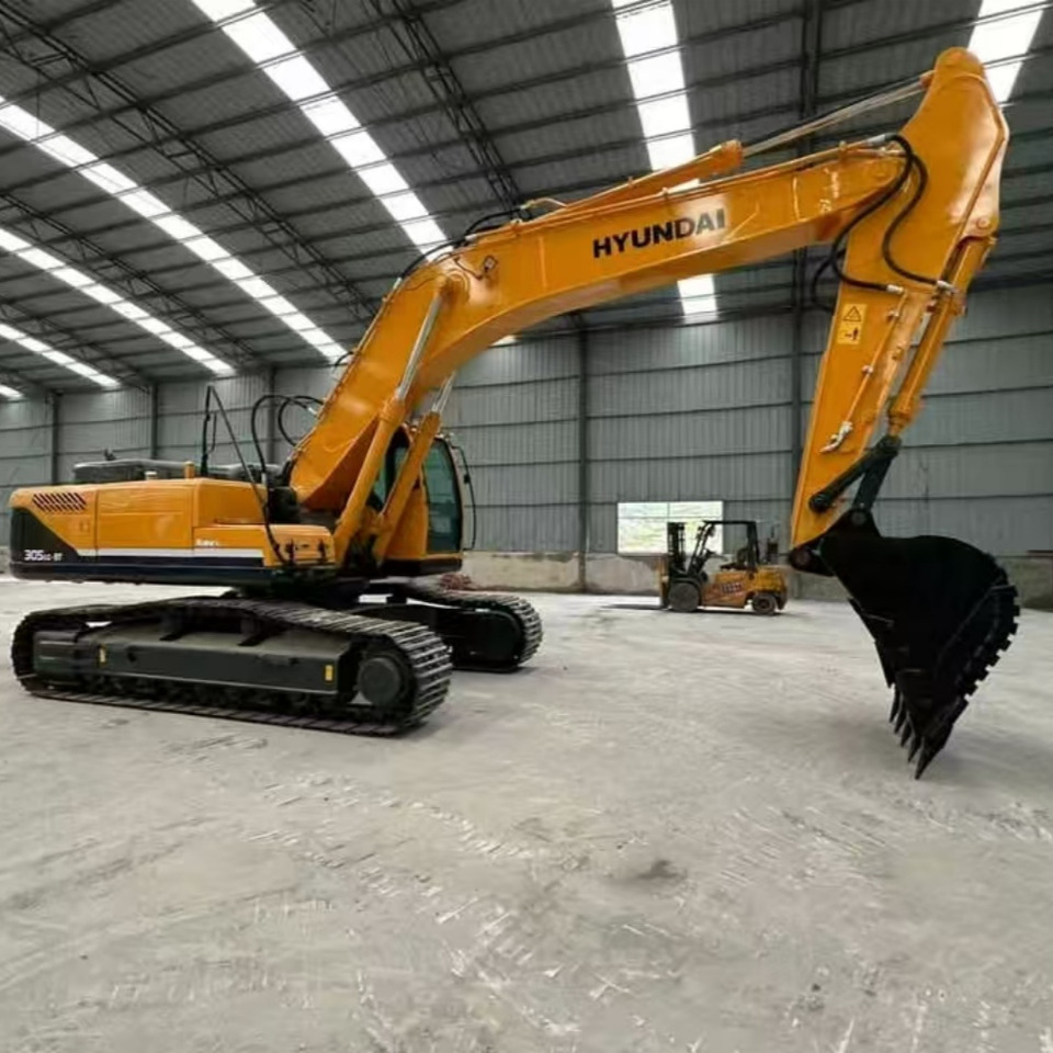 Hyundai 305LC-9T Excavator - Ekskavator me zinxhirë: foto 3 Hyundai 305LC-9T Excavator - Ekskavator me zinxhirë: foto 3