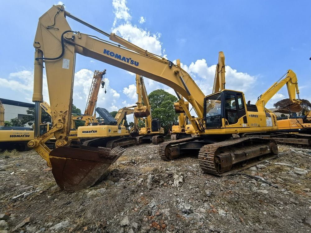 KOMATSU PC400-8R - Ekskavator me zinxhirë: foto 4 KOMATSU PC400-8R - Ekskavator me zinxhirë: foto 4