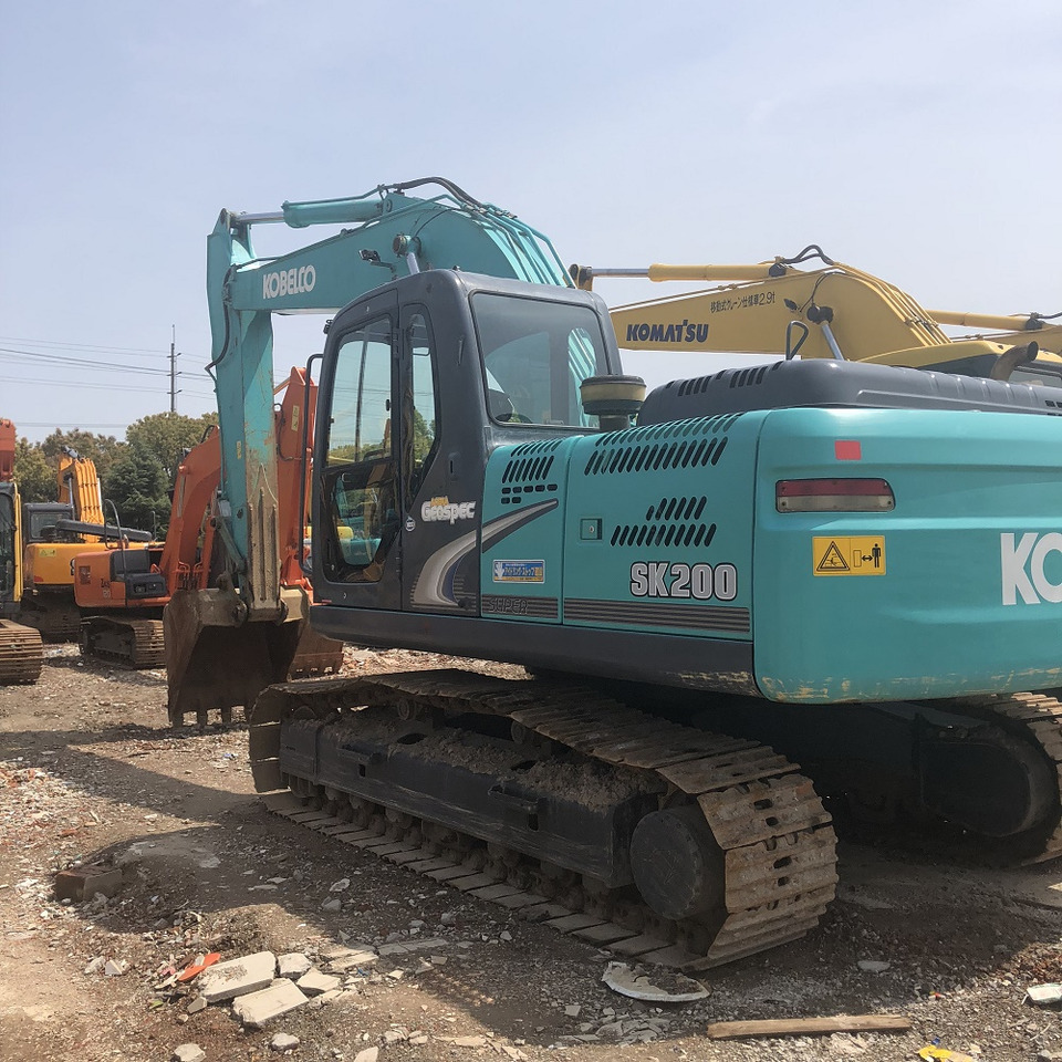 Kobelco SK200-8 excavator - Ekskavator me zinxhirë: foto 4 Kobelco SK200-8 excavator - Ekskavator me zinxhirë: foto 4
