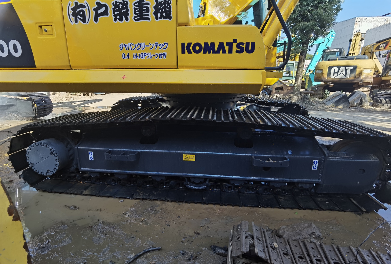 Ekskavator me zinxhirë Komatsu PC200-8 Excavator: foto 6