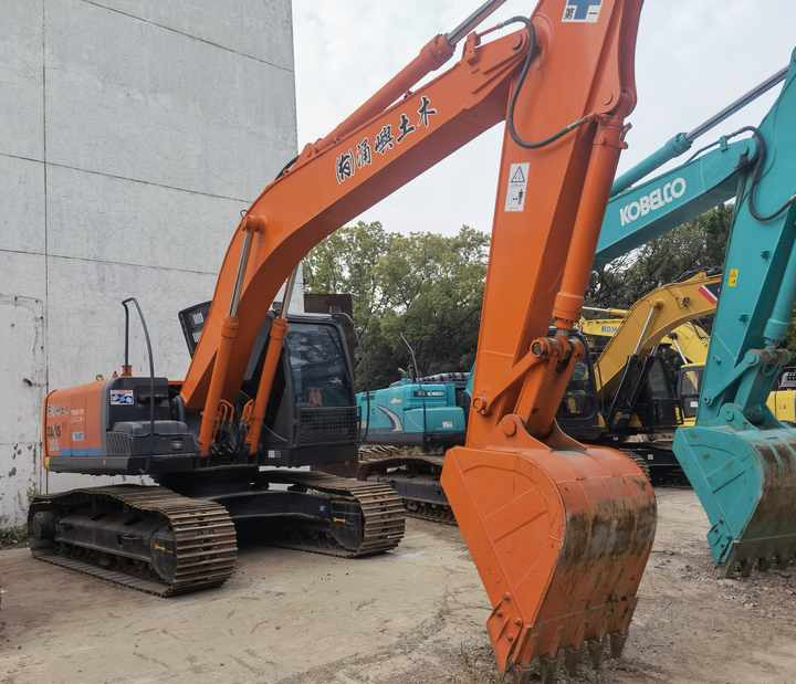 Used excavator zx200-3g Hitachi excavator ZX200-3 crawler excavator hitachi ZAXIS 200-3 cheap for sale - Ekskavator: foto 3 Used excavator zx200-3g Hitachi excavator ZX200-3 crawler excavator hitachi ZAXIS 200-3 cheap for sale - Ekskavator: foto 3