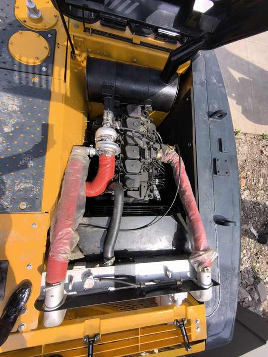 Used hyundai 220lc-9s excavator Good condition made in Korea 22 ton hydraulic digger crawler excavator for sale - Ekskavator: foto 3 Used hyundai 220lc-9s excavator Good condition made in Korea 22 ton hydraulic digger crawler excavator for sale - Ekskavator: foto 3