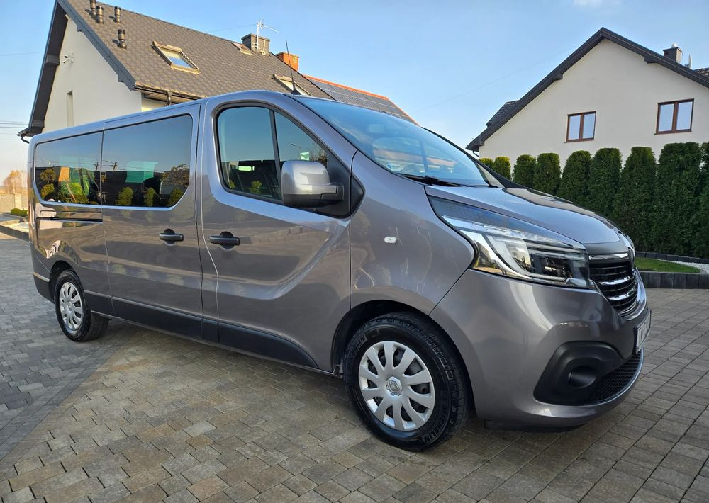 Renault Trafic Grand SpaceClass 2.0 dCi EDC - Minibus, Furgon pasagjerësh: foto 1 Renault Trafic Grand SpaceClass 2.0 dCi EDC - Minibus, Furgon pasagjerësh: foto 1