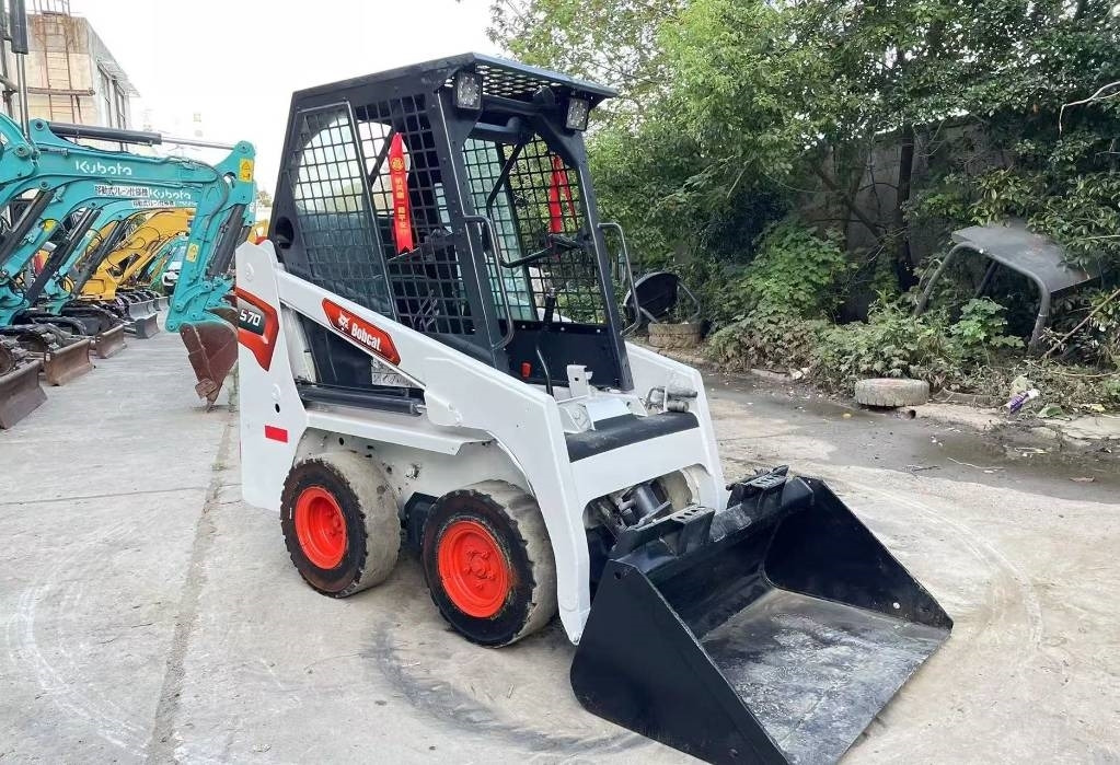 Bobcat S 70 - Mini fadrom: foto 3 Bobcat S 70 - Mini fadrom: foto 3