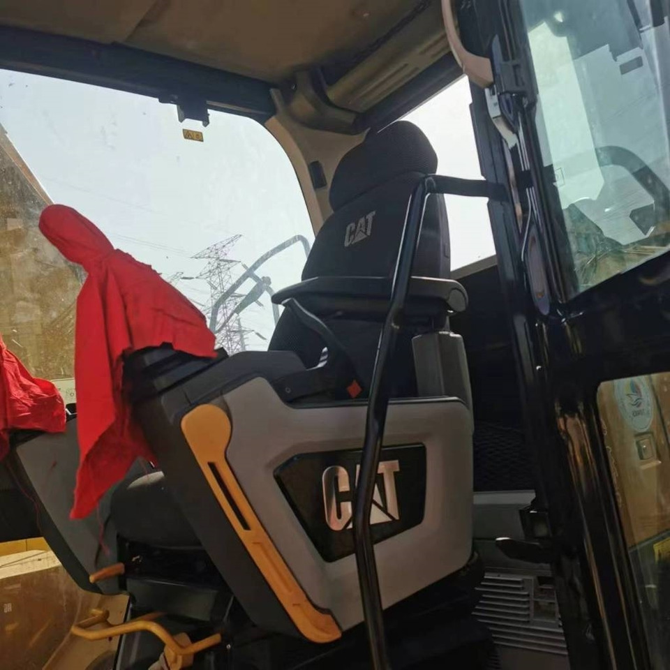 CAT 320 GC - Ekskavator me zinxhirë: foto 4 CAT 320 GC - Ekskavator me zinxhirë: foto 4