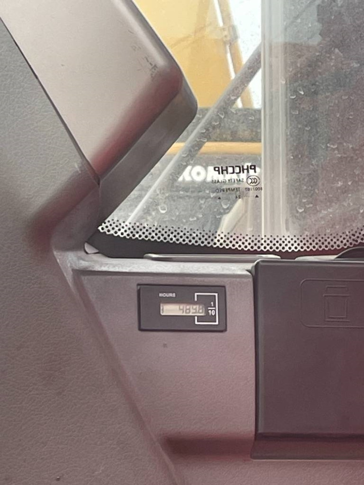 Doosan DX 225 - Ekskavator me zinxhirë: foto 5 Doosan DX 225 - Ekskavator me zinxhirë: foto 5