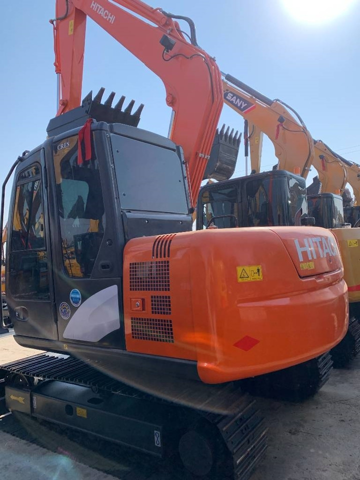 Hitachi ZX 70 - Miniekskavator: foto 2 Hitachi ZX 70 - Miniekskavator: foto 2