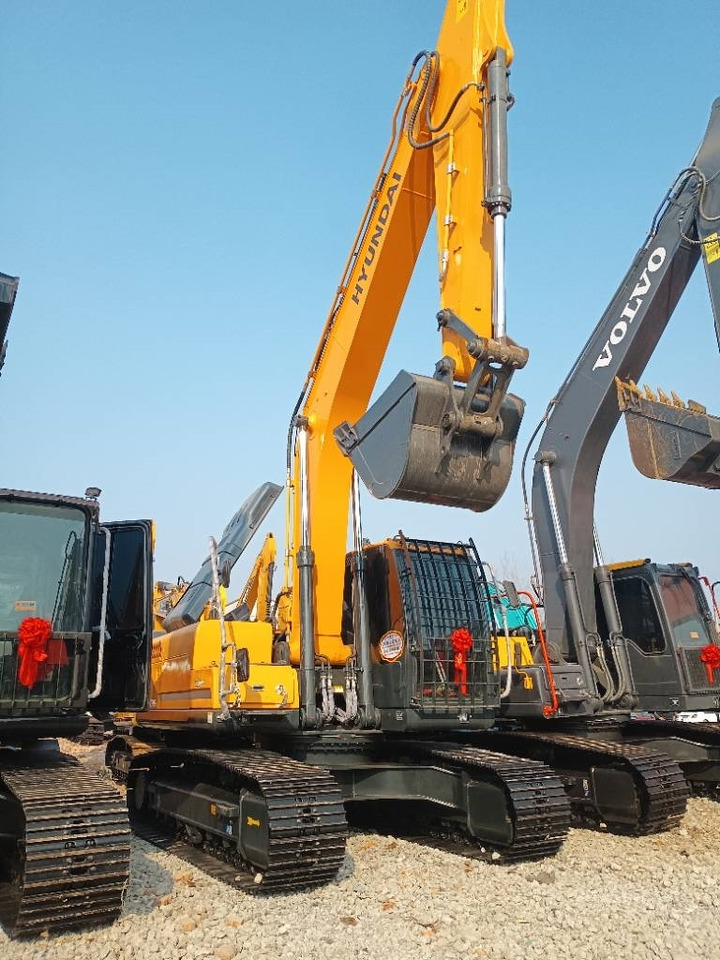 Hyundai 220-9S  - Ekskavator me zinxhirë: foto 2 Hyundai 220-9S  - Ekskavator me zinxhirë: foto 2