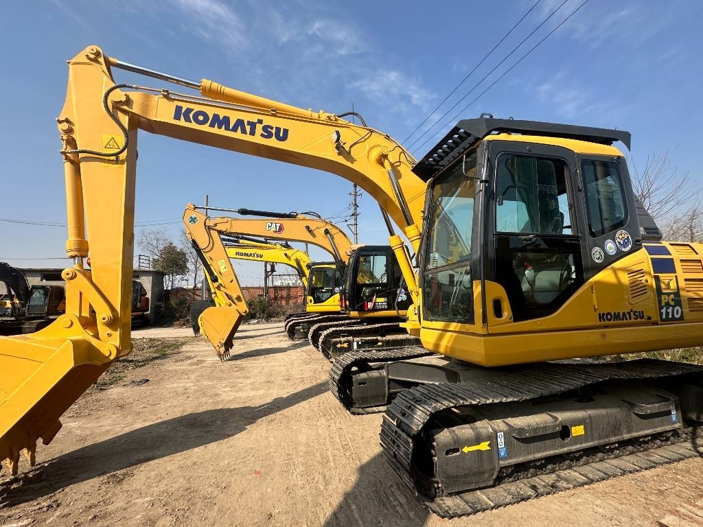 Komatsu PC 110 - Ekskavator me zinxhirë: foto 4 Komatsu PC 110 - Ekskavator me zinxhirë: foto 4