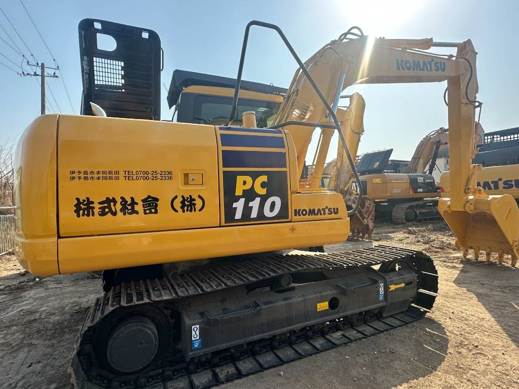 Komatsu PC 110 - Ekskavator me zinxhirë: foto 1 Komatsu PC 110 - Ekskavator me zinxhirë: foto 1