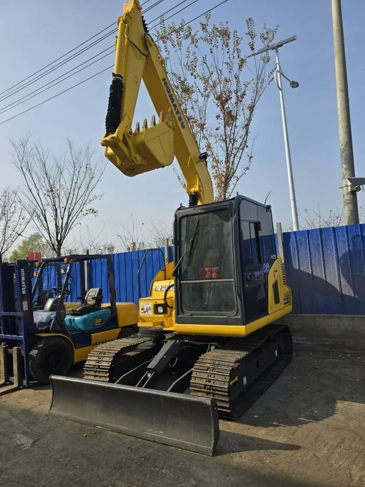 Komatsu PC 70 - Miniekskavator: foto 1 Komatsu PC 70 - Miniekskavator: foto 1