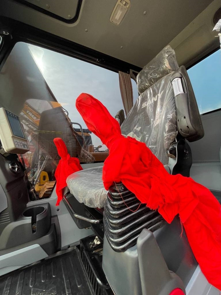 Sany SY 135 - Ekskavator me zinxhirë: foto 5 Sany SY 135 - Ekskavator me zinxhirë: foto 5