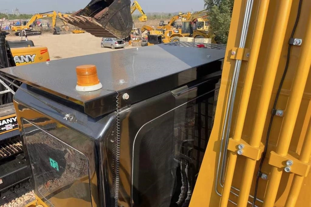 Sany SY 365 H  - Ekskavator me zinxhirë: foto 4 Sany SY 365 H  - Ekskavator me zinxhirë: foto 4