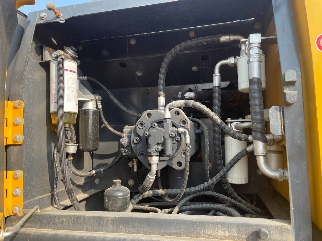 Volvo EC 210  - Ekskavator me zinxhirë: foto 5 Volvo EC 210  - Ekskavator me zinxhirë: foto 5