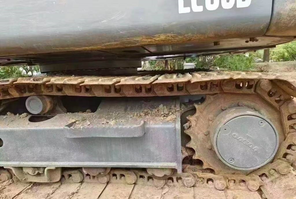 Volvo EC 80 D - Ekskavator me zinxhirë: foto 4 Volvo EC 80 D - Ekskavator me zinxhirë: foto 4