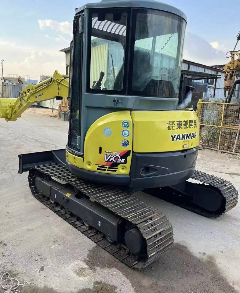Yanmar 55 - Ekskavator me zinxhirë: foto 1 Yanmar 55 - Ekskavator me zinxhirë: foto 1