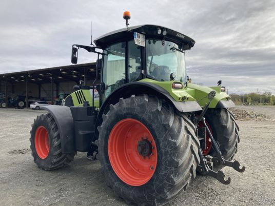 Claas ARION 640 CEBIS - Traktor: foto 4 Claas ARION 640 CEBIS - Traktor: foto 4
