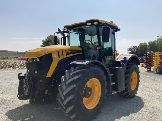 JCB FASTRAC 4220 - Traktor: foto 2 JCB FASTRAC 4220 - Traktor: foto 2