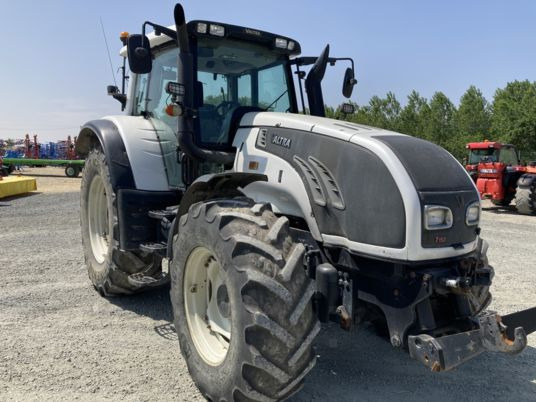 Valtra T 152 - Traktor: foto 4 Valtra T 152 - Traktor: foto 4