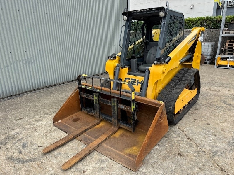 Gehl RT165 - Fadrom me zinxhir: foto 4 Gehl RT165 - Fadrom me zinxhir: foto 4