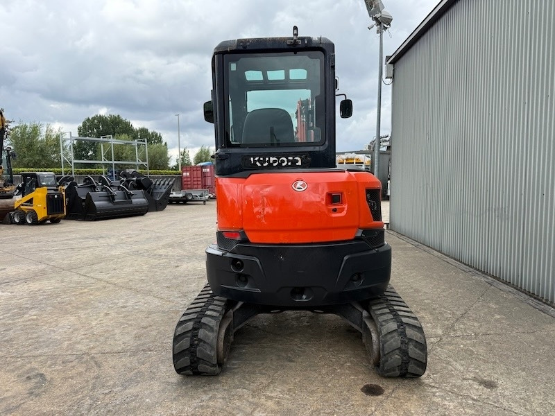 Kubota U 36-4 - Miniekskavator: foto 3 Kubota U 36-4 - Miniekskavator: foto 3