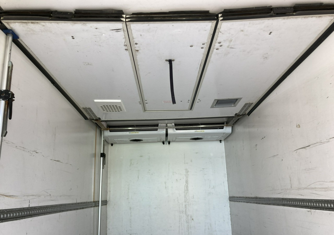 DAF Inny DAF DAF LF210FA Chłodnia Konvekta Hydro klapa 2014 - Furgon frigorifer: foto 3 DAF Inny DAF DAF LF210FA Chłodnia Konvekta Hydro klapa 2014 - Furgon frigorifer: foto 3