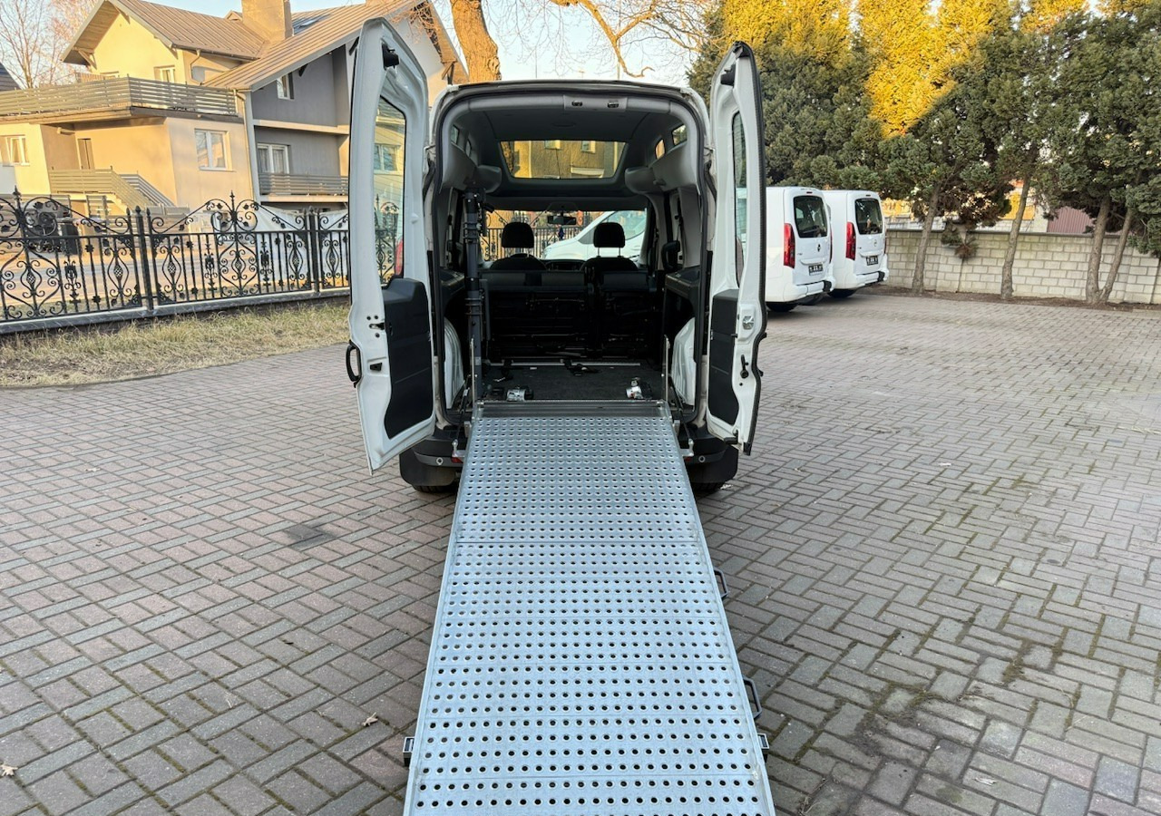 Fiat Doblo II Doblo 1.6-120KM dla Niepełnosprawnych RAMPA Inwalida Model 2020 - Veturë: foto 2 Fiat Doblo II Doblo 1.6-120KM dla Niepełnosprawnych RAMPA Inwalida Model 2020 - Veturë: foto 2
