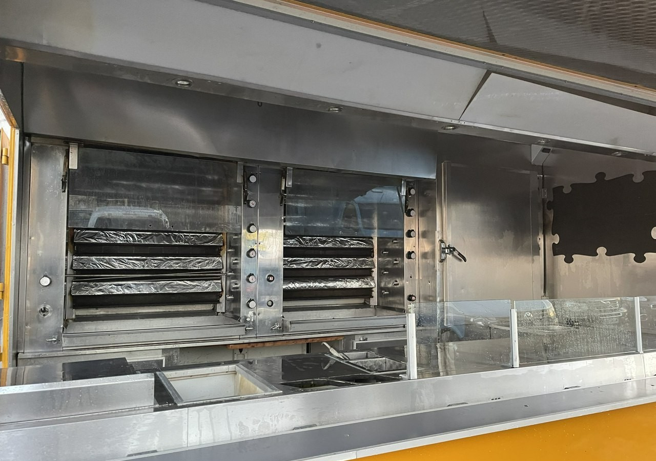 Fiat Ducato Autosklep Autogrill Gastronomiczny Food Truck Foodtruck 68tkm 3500 - Kamion shpërndarës: foto 3 Fiat Ducato Autosklep Autogrill Gastronomiczny Food Truck Foodtruck 68tkm 3500 - Kamion shpërndarës: foto 3