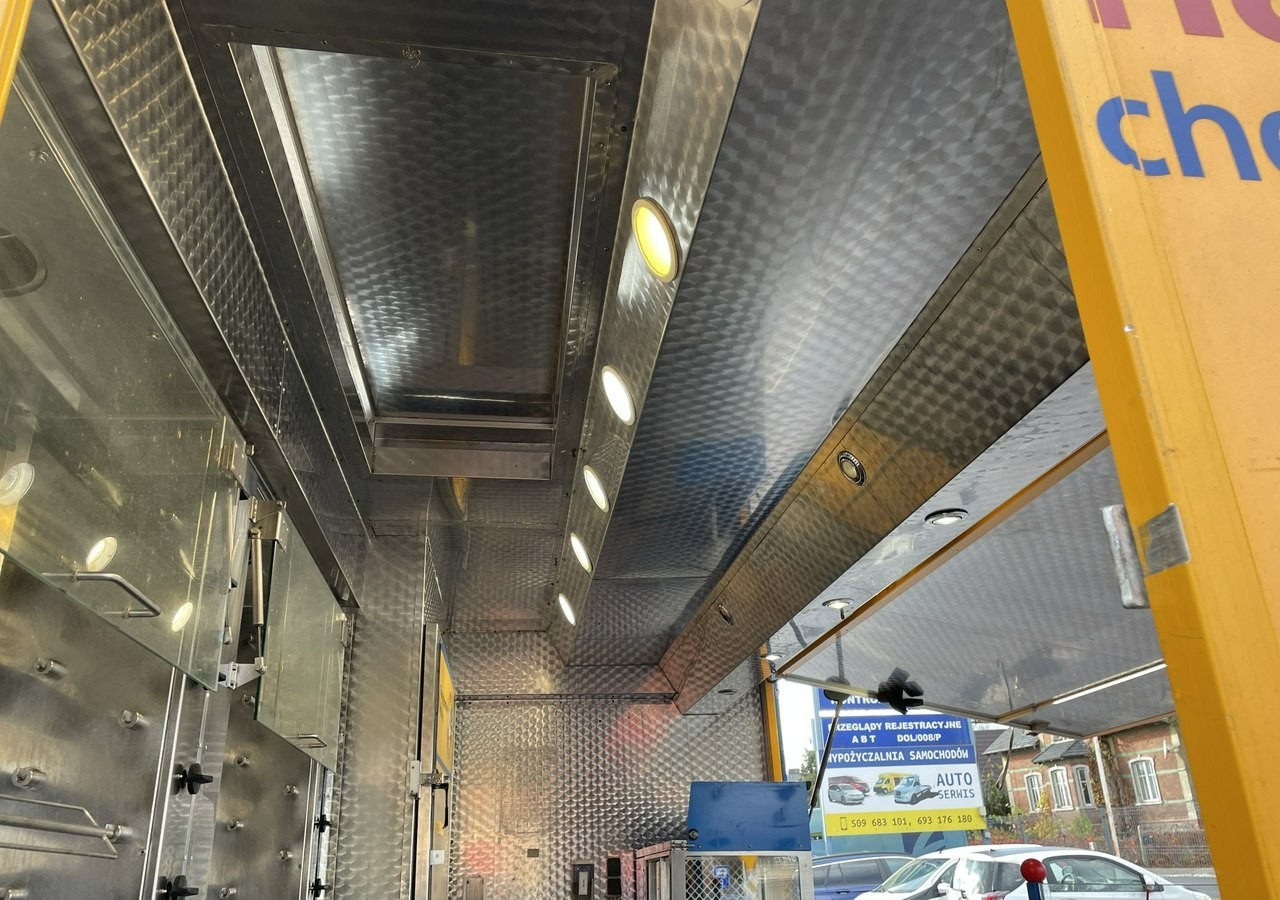 Fiat Ducato Autosklep Autogrill Gastronomiczny Food Truck Foodtruck sklep bar20 - Kamion shpërndarës: foto 3 Fiat Ducato Autosklep Autogrill Gastronomiczny Food Truck Foodtruck sklep bar20 - Kamion shpërndarës: foto 3