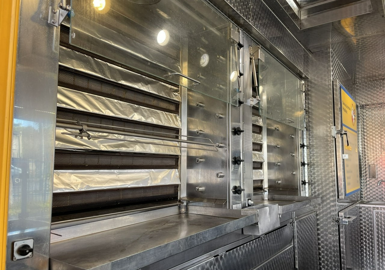 Fiat Ducato Autosklep Autogrill Gastronomiczny Food Truck Foodtruck sklep bar20 - Kamion shpërndarës: foto 2 Fiat Ducato Autosklep Autogrill Gastronomiczny Food Truck Foodtruck sklep bar20 - Kamion shpërndarës: foto 2