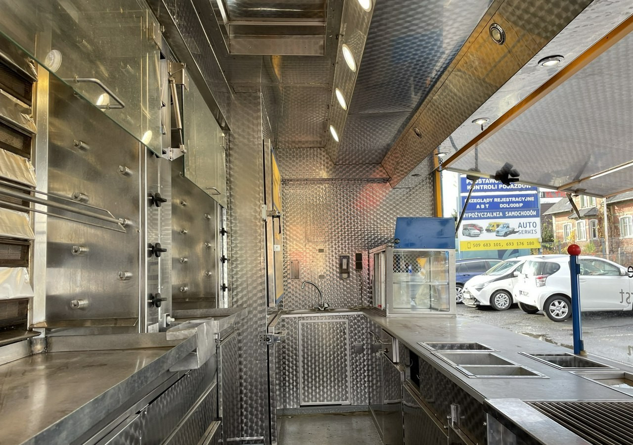 Fiat Ducato Autosklep Autogrill Gastronomiczny Food Truck Foodtruck sklep bar20 - Kamion shpërndarës: foto 5 Fiat Ducato Autosklep Autogrill Gastronomiczny Food Truck Foodtruck sklep bar20 - Kamion shpërndarës: foto 5